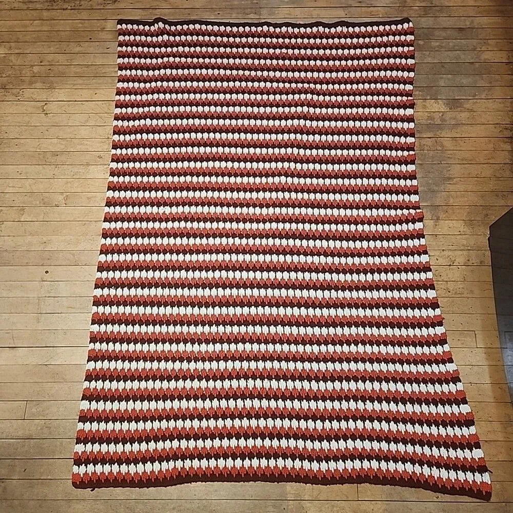 Afghan/Blanket Crocheted Rust-Brown-White  48”x74”Handmade Teardrop Pattern VTG